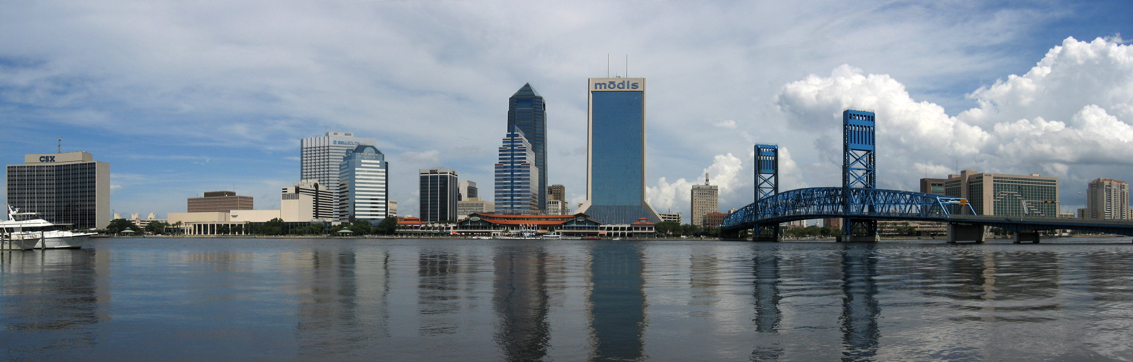 Jacksonville_Skyline_Panorama_3.jpg
